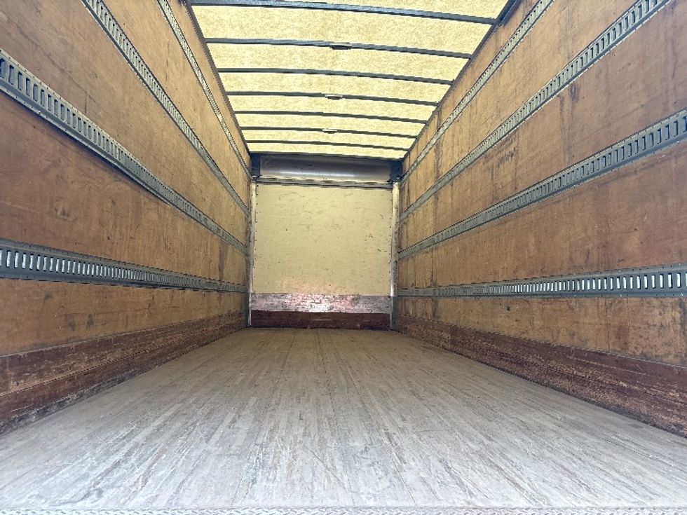 Medium Duty Box Truck-Light and Medium Duty Trucks-Freightliner-2021-M2-Everett-WA-284,916\n\t\tmiles-$ 40,500 - Image 8