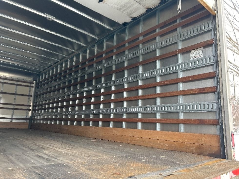 Medium Duty Box Truck-Light and Medium Duty Trucks-Freightliner-2021-M2-Fitchburg-MA-128,532\n\t\tmiles-$ 59,000 - Image 12