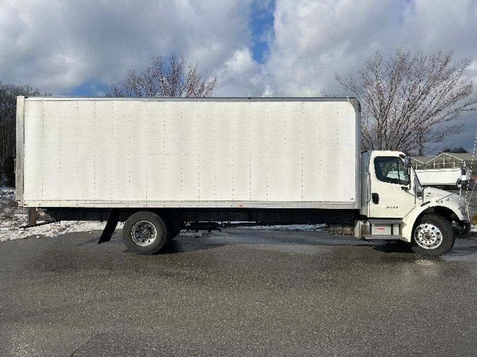 Medium Duty Box Truck-Light and Medium Duty Trucks-Freightliner-2021-M2-Fitchburg-MA-128,532\n\t\tmiles-$ 59,000 - Image 15