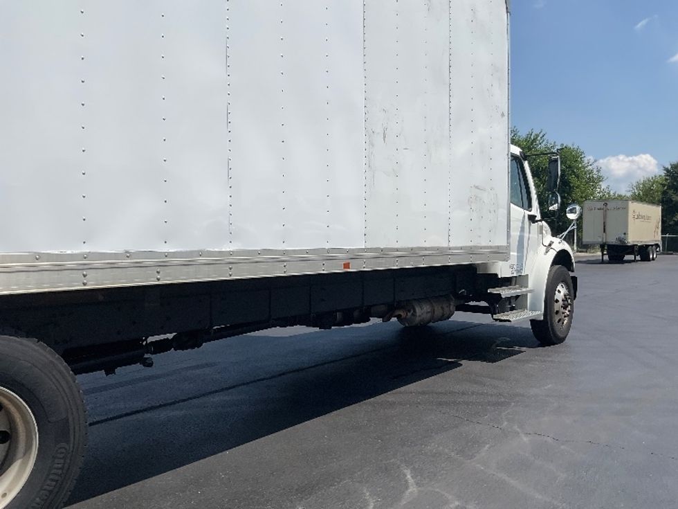 Medium Duty Box Truck-Light and Medium Duty Trucks-Freightliner-2021-M2-Fitchburg-MA-205,072\n\t\tmiles-$ 47,750 - Image 14