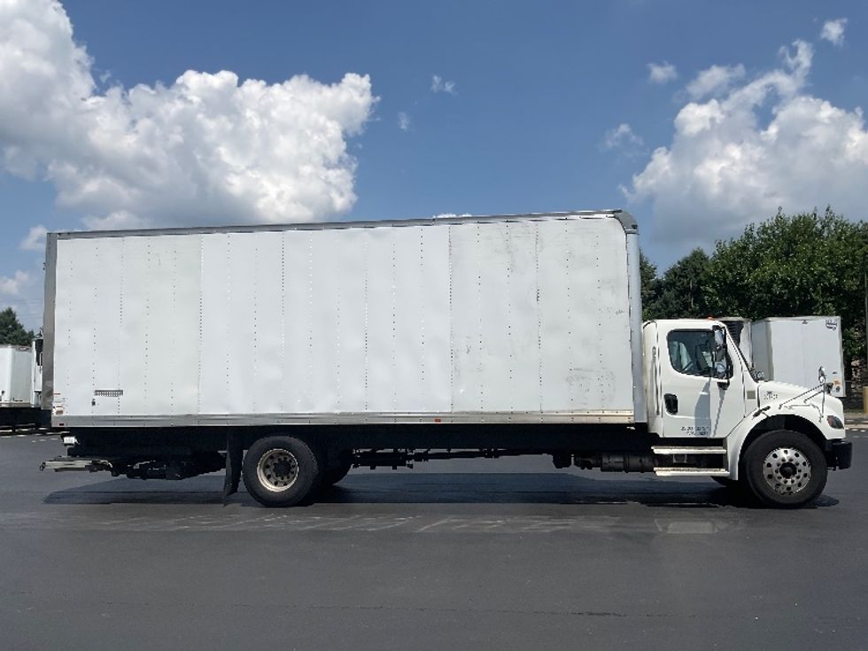 Medium Duty Box Truck-Light and Medium Duty Trucks-Freightliner-2021-M2-Fitchburg-MA-205,072\n\t\tmiles-$ 47,750 - Image 15