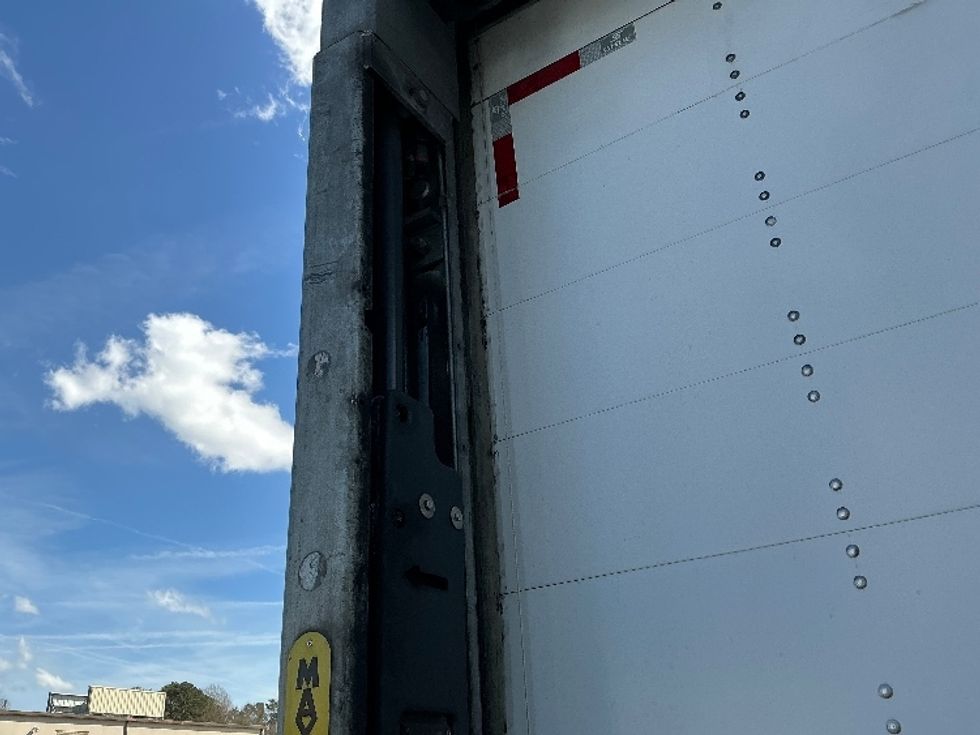 Medium Duty Box Truck-Light and Medium Duty Trucks-Freightliner-2021-M2-Forest Park-GA-200,709\n\t\tmiles-$ 46,000 - Image 24