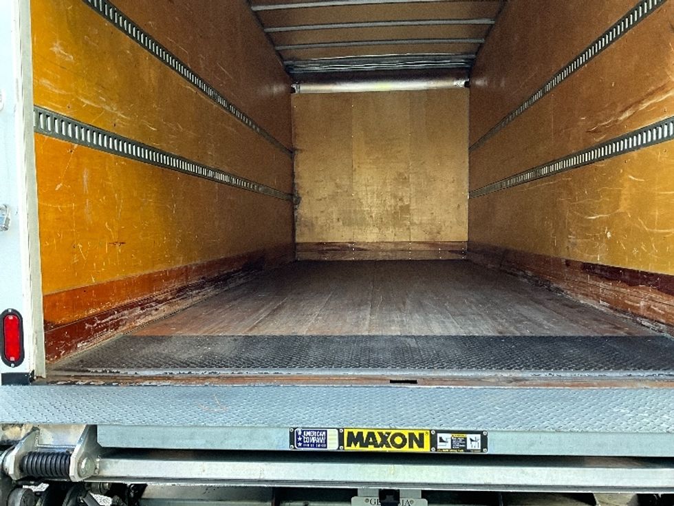 Medium Duty Box Truck-Light and Medium Duty Trucks-Freightliner-2021-M2-Forest Park-GA-45,914\n\t\tmiles-$ 68,250 - Image 10