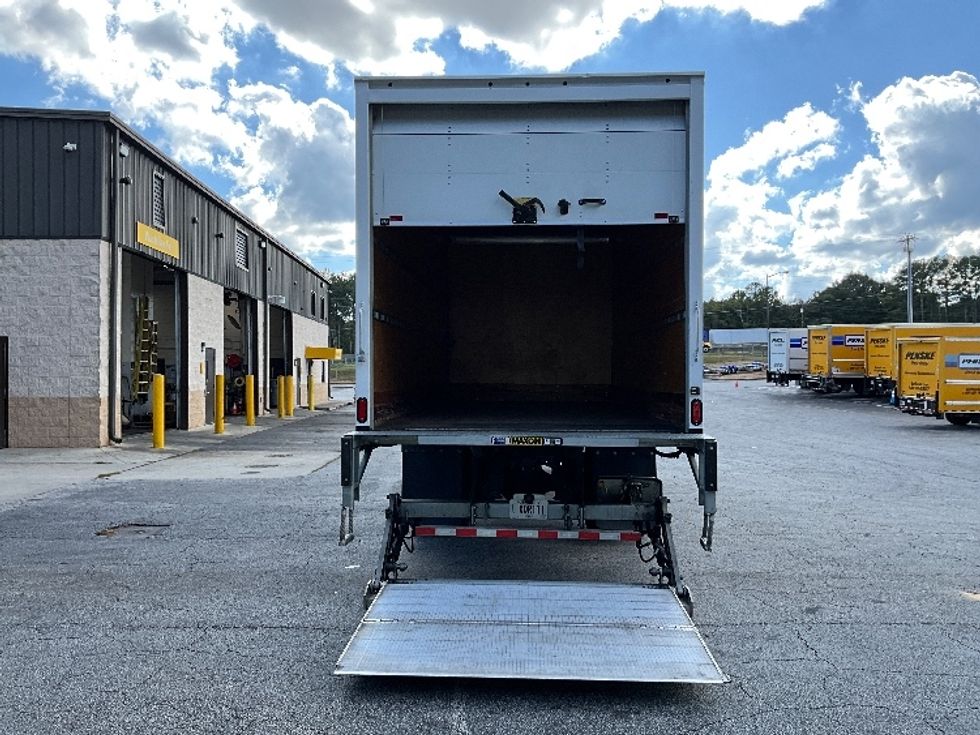 Medium Duty Box Truck-Light and Medium Duty Trucks-Freightliner-2021-M2-Forest Park-GA-45,914\n\t\tmiles-$ 68,250 - Image 9