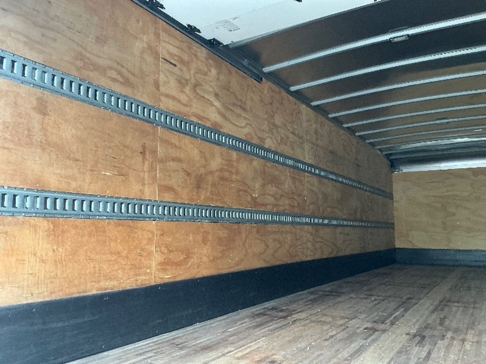 Medium Duty Box Truck-Light and Medium Duty Trucks-Freightliner-2021-M2-Forest Park-GA-83,287\n\t\tmiles-$ 75,750 - Image 11