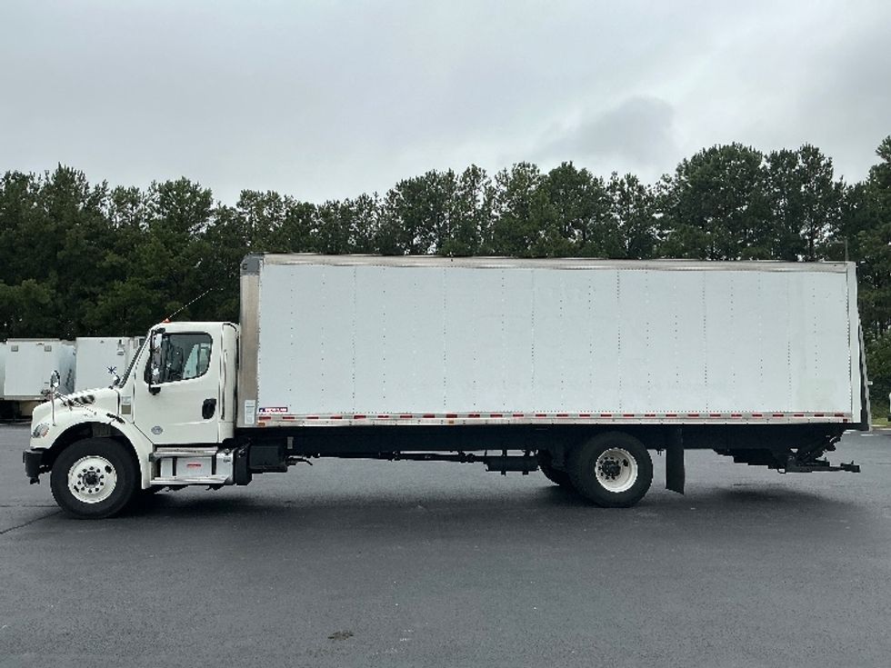 Medium Duty Box Truck-Light and Medium Duty Trucks-Freightliner-2021-M2-Forest Park-GA-83,287\n\t\tmiles-$ 75,750 - Image 4