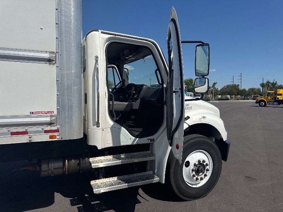 Medium Duty Box Truck-Light and Medium Duty Trucks-Freightliner-2021-M2-Fort Myers-FL-111,270\n\t\tmiles-$ 72,250 - Image 20