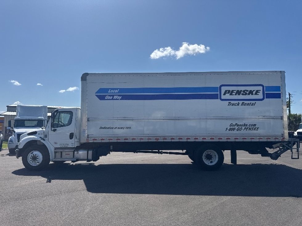 Medium Duty Box Truck-Light and Medium Duty Trucks-Freightliner-2021-M2-Fort Myers-FL-111,270\n\t\tmiles-$ 72,250 - Image 4