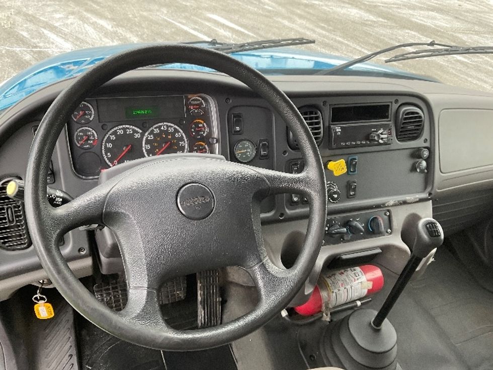 Medium Duty Box Truck-Light and Medium Duty Trucks-Freightliner-2021-M2-Fort Wayne-IN-219,348\n\t\tmiles-$ 28,500 - Image 17