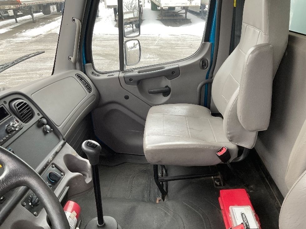 Medium Duty Box Truck-Light and Medium Duty Trucks-Freightliner-2021-M2-Fort Wayne-IN-219,348\n\t\tmiles-$ 28,500 - Image 18