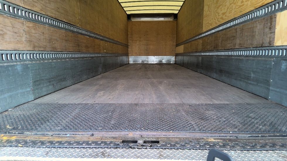 Medium Duty Box Truck-Light and Medium Duty Trucks-Freightliner-2021-M2-Gadsden-AL-120,208\n\t\tmiles-$ 74,250 - Image 10
