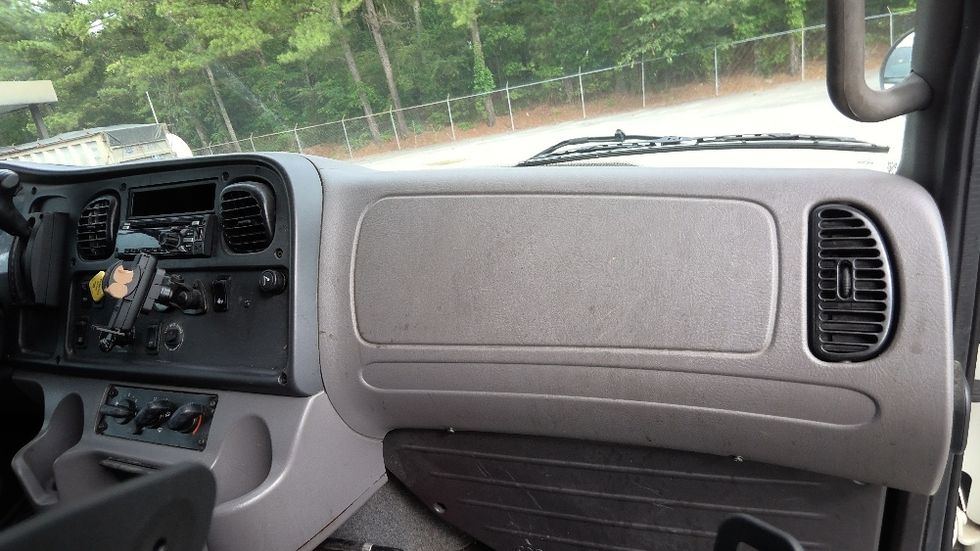 Medium Duty Box Truck-Light and Medium Duty Trucks-Freightliner-2021-M2-Gadsden-AL-120,208\n\t\tmiles-$ 74,250 - Image 21