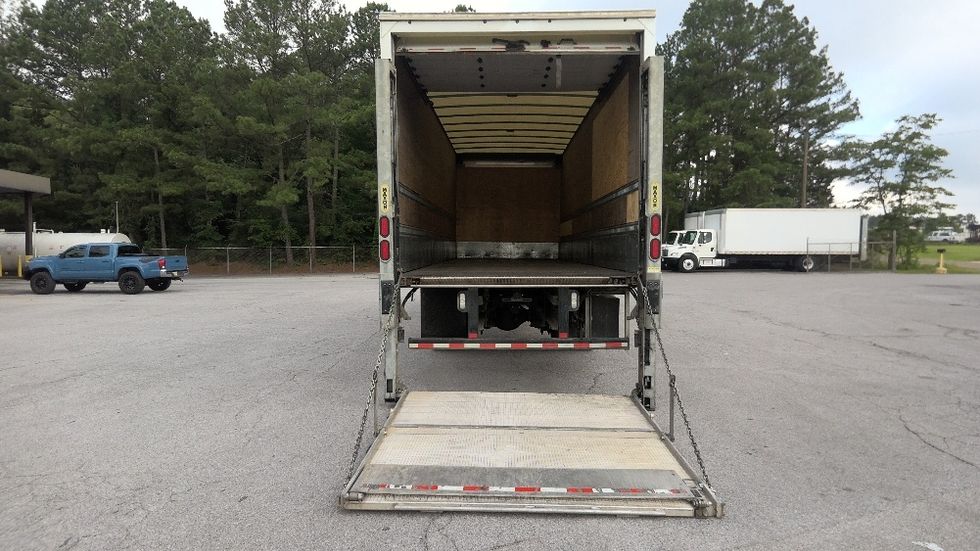 Medium Duty Box Truck-Light and Medium Duty Trucks-Freightliner-2021-M2-Gadsden-AL-120,208\n\t\tmiles-$ 74,250 - Image 9