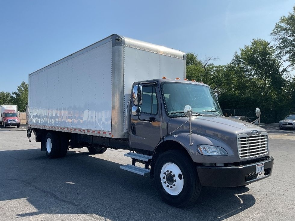 Medium Duty Box Truck-Light and Medium Duty Trucks-Freightliner-2021-M2-Gahanna-OH-158,124\n\t\tmiles-$ 59,000 - Image 1