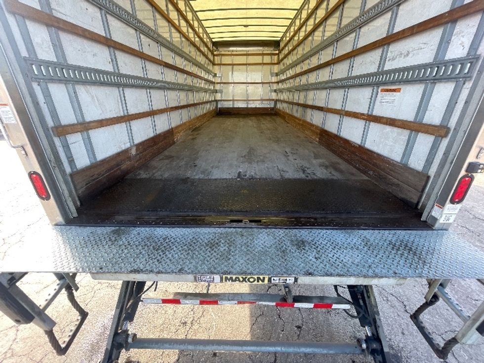 Medium Duty Box Truck-Light and Medium Duty Trucks-Freightliner-2021-M2-Gahanna-OH-269,331\n\t\tmiles-$ 42,500 - Image 10