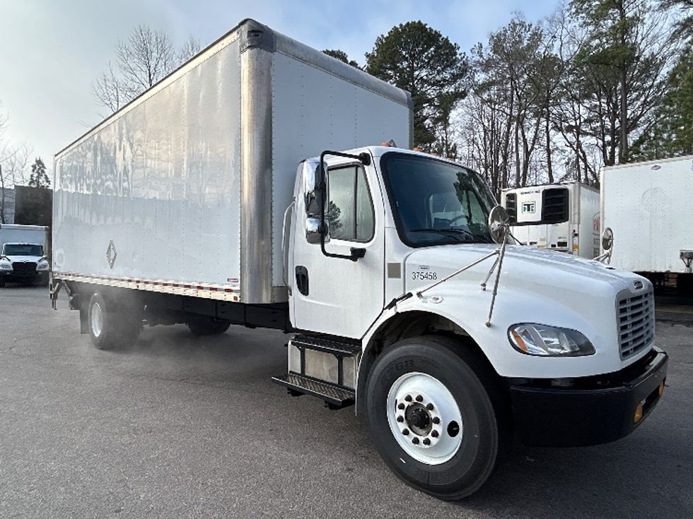 Medium Duty Box Truck-Light and Medium Duty Trucks-Freightliner-2021-M2-Greensboro-NC-111,166\n\t\tmiles-$ 70,750 - Image 1