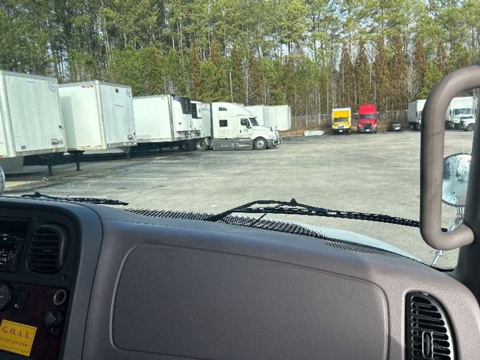 Medium Duty Box Truck-Light and Medium Duty Trucks-Freightliner-2021-M2-Greensboro-NC-111,166\n\t\tmiles-$ 70,750 - Image 21