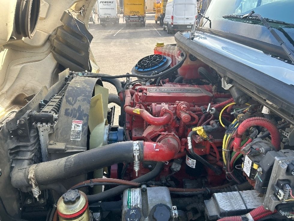 Medium Duty Box Truck-Light and Medium Duty Trucks-Freightliner-2021-M2-Greensboro-NC-111,166\n\t\tmiles-$ 70,750 - Image 24