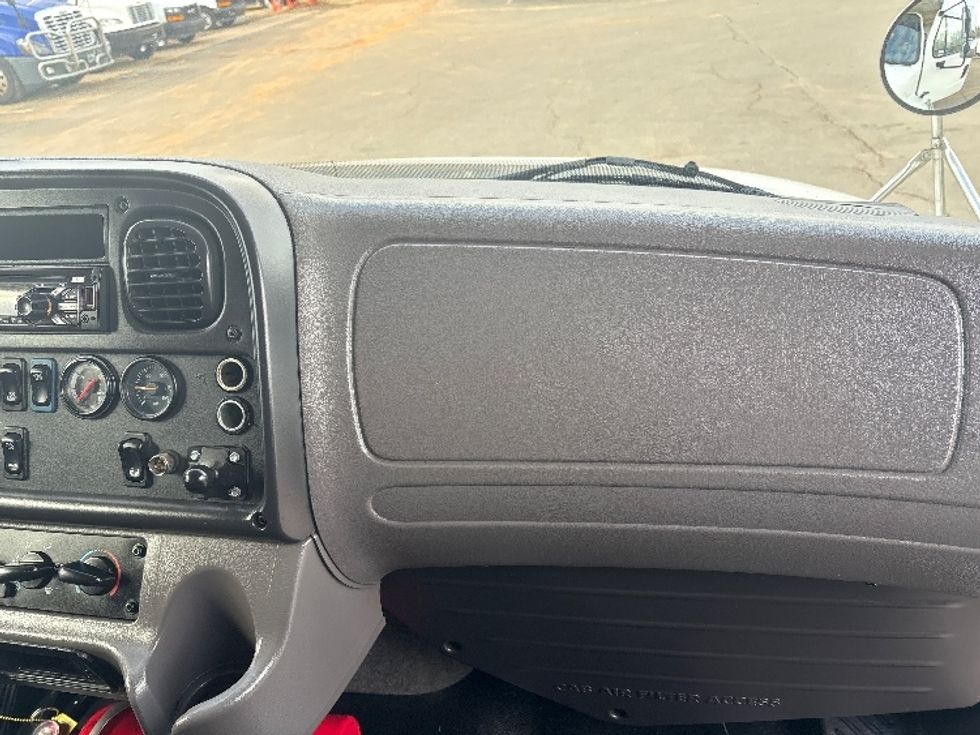 Medium Duty Box Truck-Light and Medium Duty Trucks-Freightliner-2021-M2-Greensboro-NC-137,719\n\t\tmiles-$ 77,250 - Image 20
