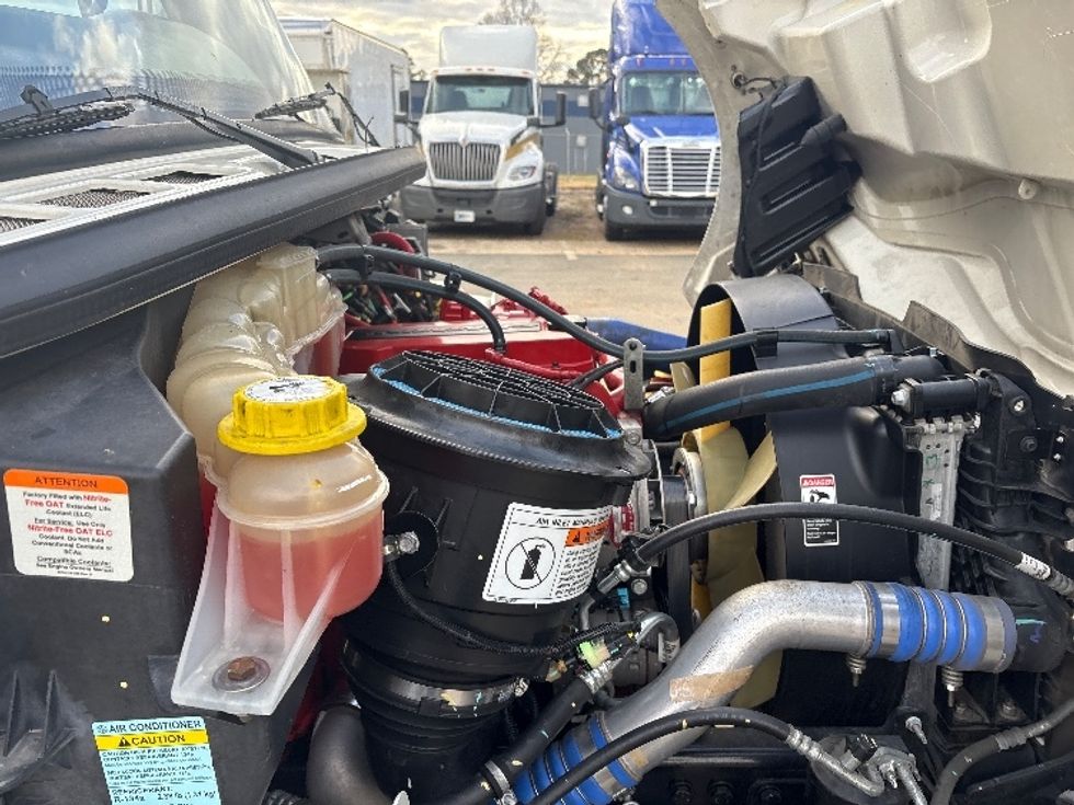 Medium Duty Box Truck-Light and Medium Duty Trucks-Freightliner-2021-M2-Greensboro-NC-137,719\n\t\tmiles-$ 77,250 - Image 22