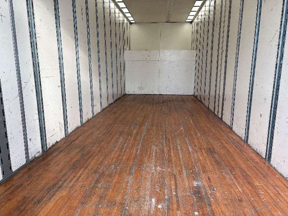 Medium Duty Box Truck-Light and Medium Duty Trucks-Freightliner-2021-M2-Greensboro-NC-137,719\n\t\tmiles-$ 77,250 - Image 8