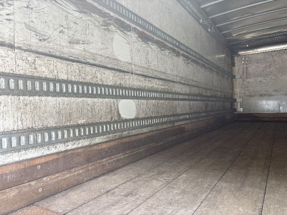 Medium Duty Box Truck-Light and Medium Duty Trucks-Freightliner-2021-M2-Greensboro-NC-138,051\n\t\tmiles-$ 69,000 - Image 11
