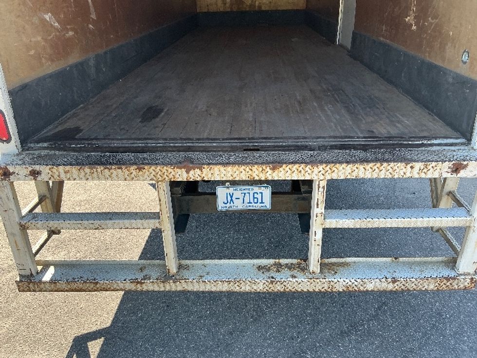 Medium Duty Box Truck-Light and Medium Duty Trucks-Freightliner-2021-M2-Greensboro-NC-166,757\n\t\tmiles-$ 59,000 - Image 9