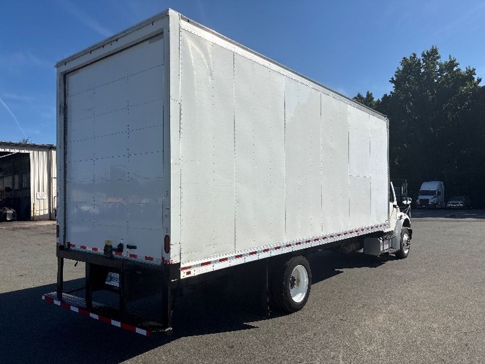 Medium Duty Box Truck-Light and Medium Duty Trucks-Freightliner-2021-M2-Greensboro-NC-201,110\n\t\tmiles-$ 52,250 - Image 12