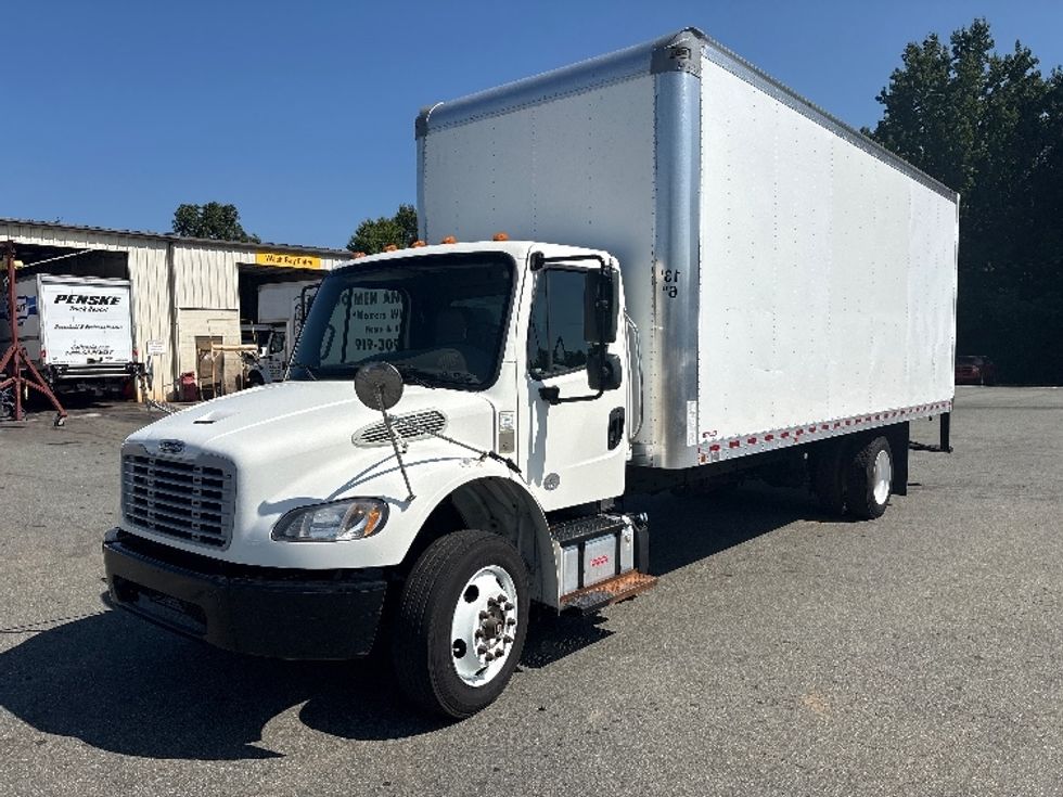 Medium Duty Box Truck-Light and Medium Duty Trucks-Freightliner-2021-M2-Greensboro-NC-201,110\n\t\tmiles-$ 52,250 - Image 3