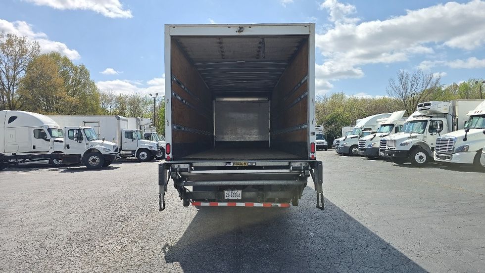 Medium Duty Box Truck-Light and Medium Duty Trucks-Freightliner-2021-M2-Greensboro-NC-295,435\n\t\tmiles-$ 39,500 - Image 8