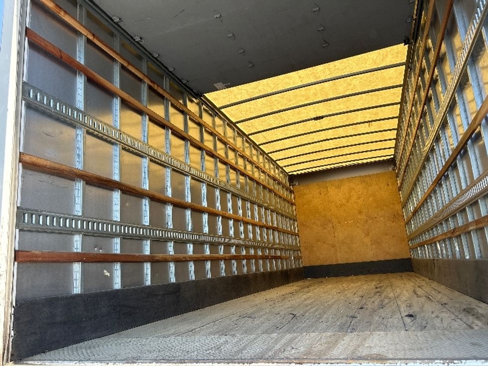 Medium Duty Box Truck-Light and Medium Duty Trucks-Freightliner-2021-M2-Greensboro-NC-48,317\n\t\tmiles-$ 69,000 - Image 10