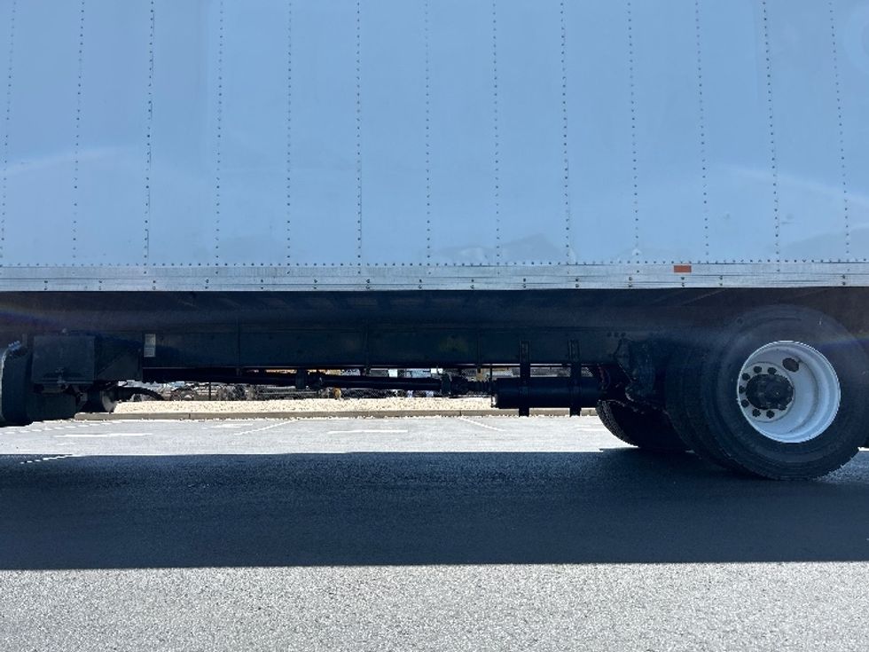 Medium Duty Box Truck-Light and Medium Duty Trucks-Freightliner-2021-M2-Greensboro-NC-48,317\n\t\tmiles-$ 69,000 - Image 5