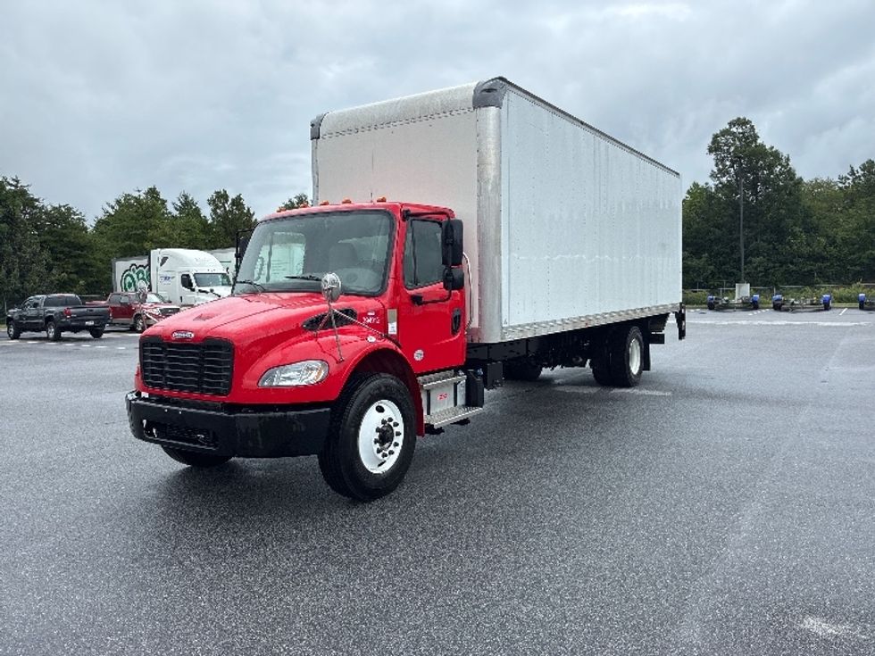 Medium Duty Box Truck-Light and Medium Duty Trucks-Freightliner-2021-M2-Greenville-SC-95,279\n\t\tmiles-$ 74,750 - Image 3