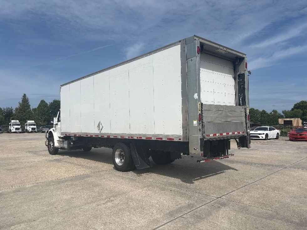 Medium Duty Box Truck-Light and Medium Duty Trucks-Freightliner-2021-M2-Hammond-LA-217,363\n\t\tmiles-$ 44,500 - Image 6