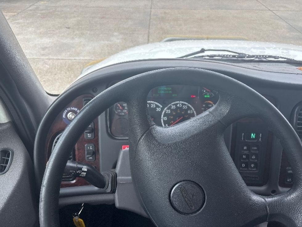 Medium Duty Box Truck-Light and Medium Duty Trucks-Freightliner-2021-M2-Hammond-LA-222,409\n\t\tmiles-$ 41,750 - Image 18