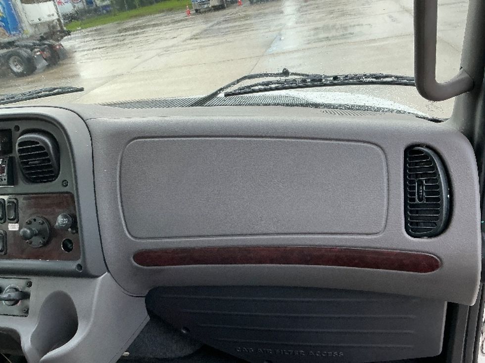 Medium Duty Box Truck-Light and Medium Duty Trucks-Freightliner-2021-M2-Hammond-LA-222,409\n\t\tmiles-$ 41,750 - Image 21