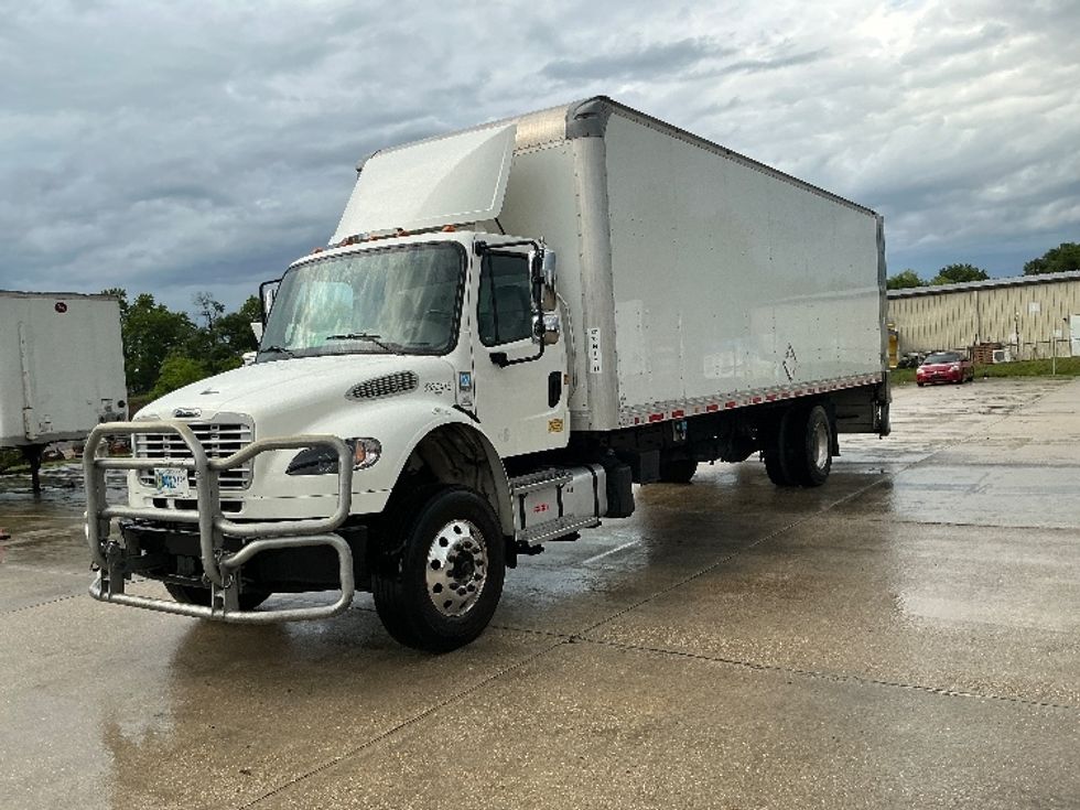 Medium Duty Box Truck-Light and Medium Duty Trucks-Freightliner-2021-M2-Hammond-LA-222,409\n\t\tmiles-$ 41,750 - Image 3