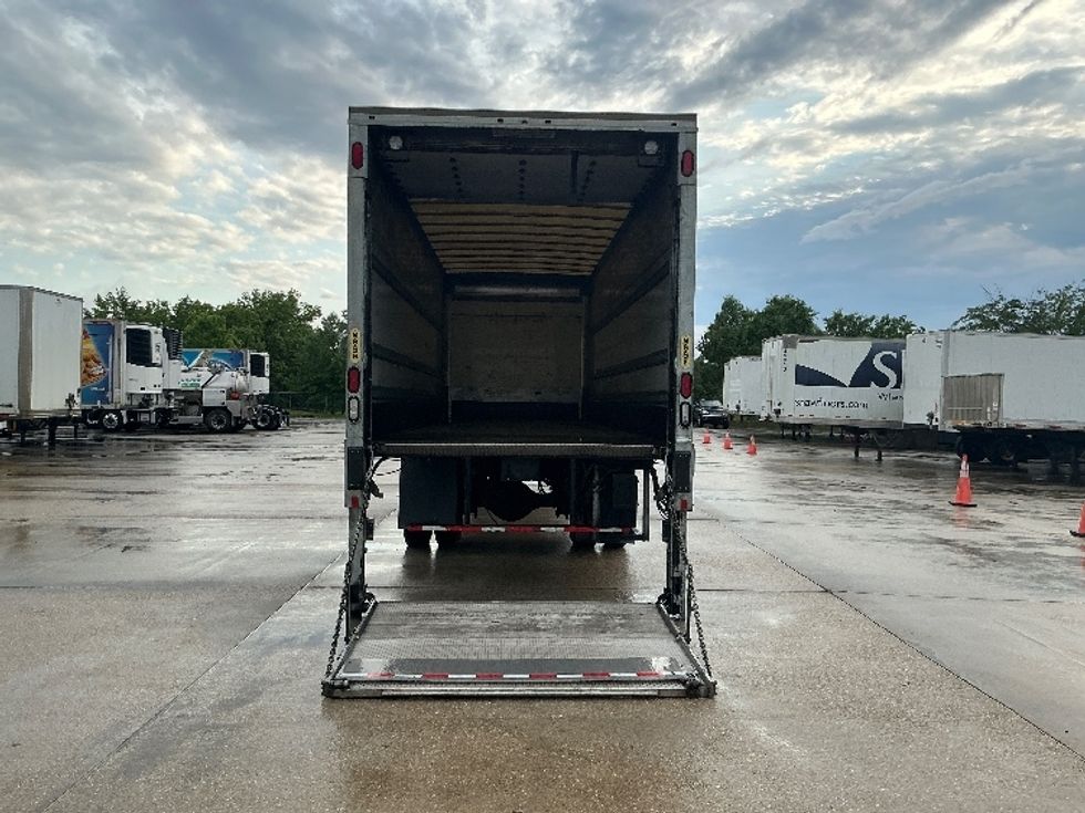 Medium Duty Box Truck-Light and Medium Duty Trucks-Freightliner-2021-M2-Hammond-LA-222,409\n\t\tmiles-$ 41,750 - Image 9