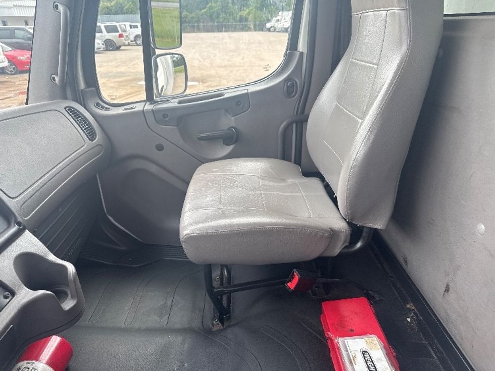 Medium Duty Box Truck-Light and Medium Duty Trucks-Freightliner-2021-M2-Hammond-LA-246,359\n\t\tmiles-$ 46,250 - Image 19