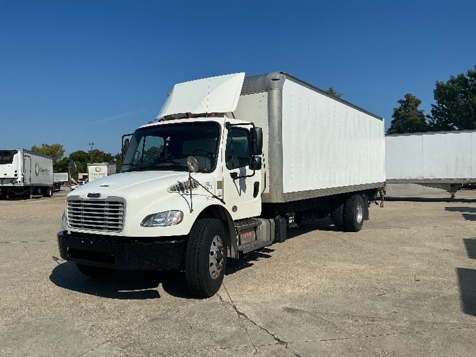 Medium Duty Box Truck-Light and Medium Duty Trucks-Freightliner-2021-M2-Hammond-LA-326,137\n\t\tmiles-$ 35,750 - Image 3