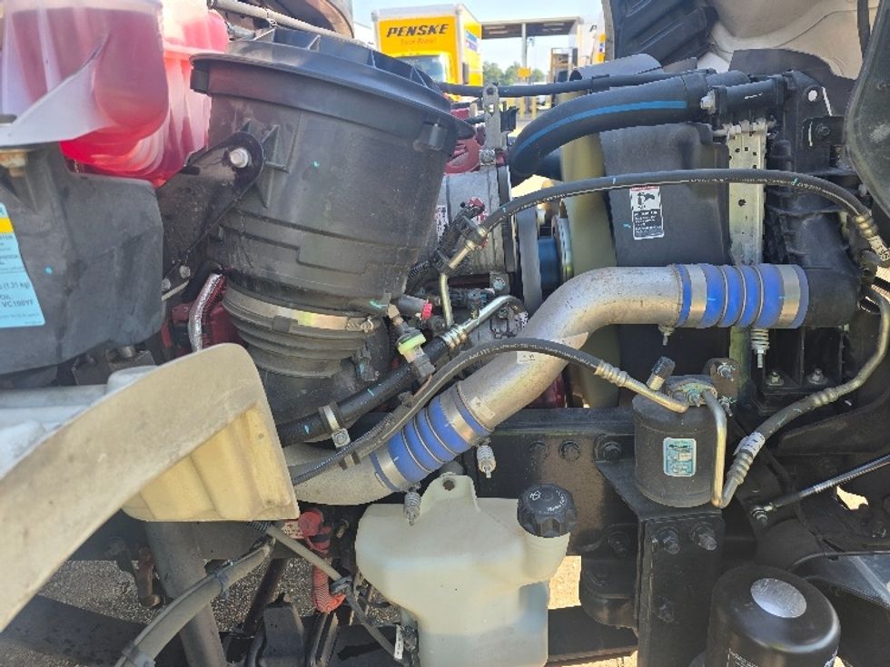 Medium Duty Box Truck-Light and Medium Duty Trucks-Freightliner-2021-M2-Hammond-LA-62,770\n\t\tmiles-$ 76,000 - Image 23