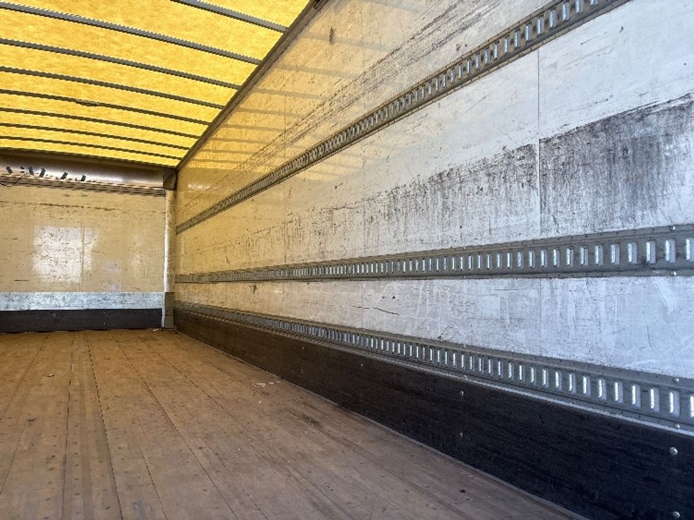 Medium Duty Box Truck-Light and Medium Duty Trucks-Freightliner-2021-M2-Hammond-LA-87,790\n\t\tmiles-$ 61,500 - Image 11