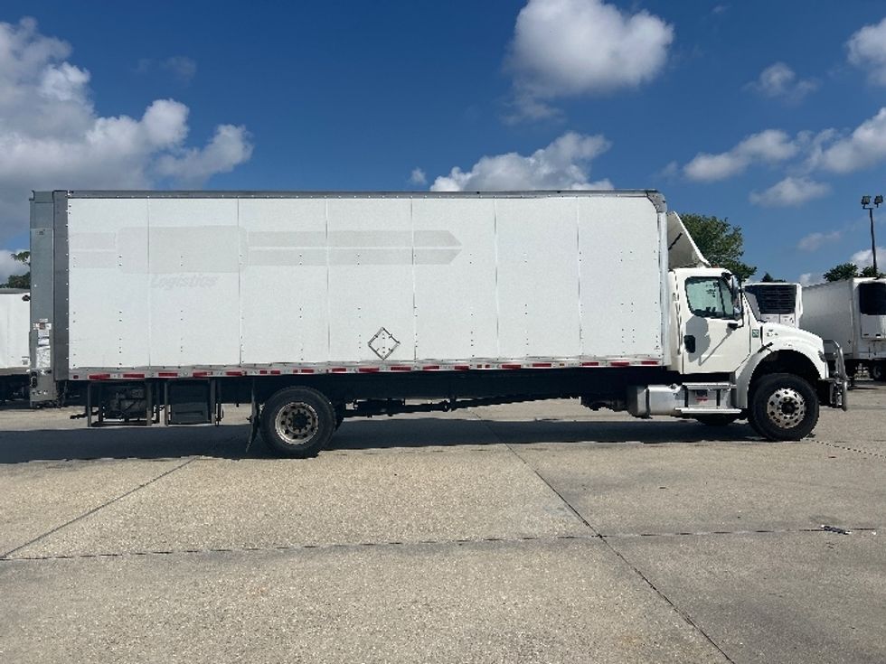 Medium Duty Box Truck-Light and Medium Duty Trucks-Freightliner-2021-M2-Hammond-LA-87,790\n\t\tmiles-$ 61,500 - Image 14