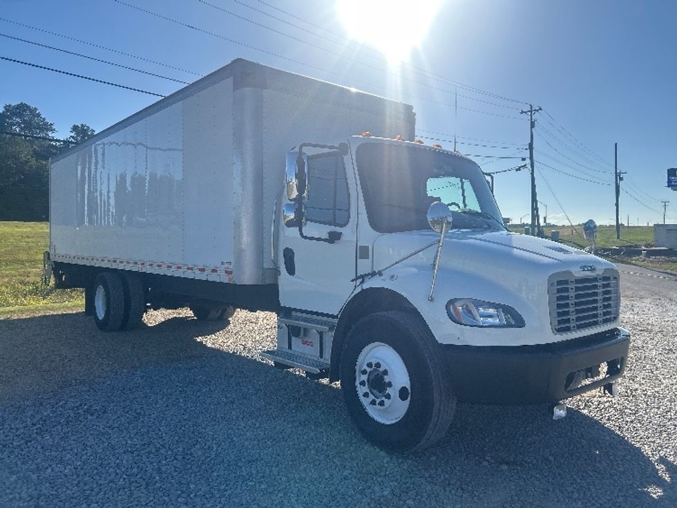 Medium Duty Box Truck-Light and Medium Duty Trucks-Freightliner-2021-M2-Hattiesburg-MS-316,559\n\t\tmiles-$ 37,000 - Image 1