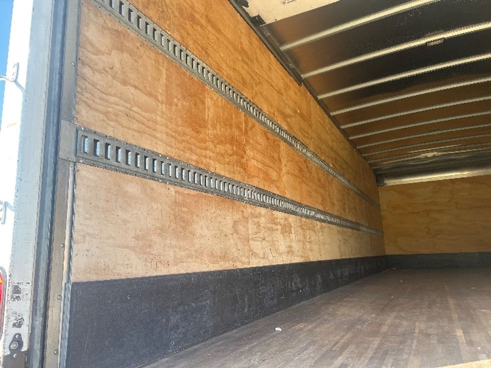 Medium Duty Box Truck-Light and Medium Duty Trucks-Freightliner-2021-M2-Hattiesburg-MS-316,559\n\t\tmiles-$ 37,000 - Image 11