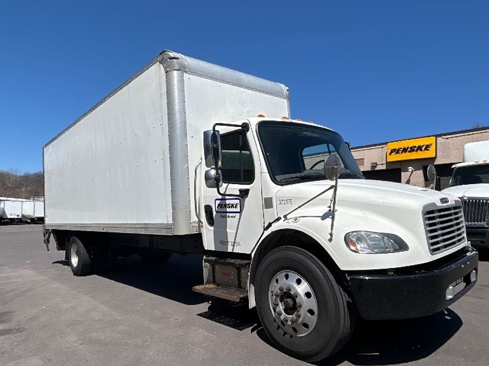 Medium Duty Box Truck-Light and Medium Duty Trucks-Freightliner-2021-M2-Hazleton-PA-283,170\n\t\tmiles-$ 40,750 - Image 1