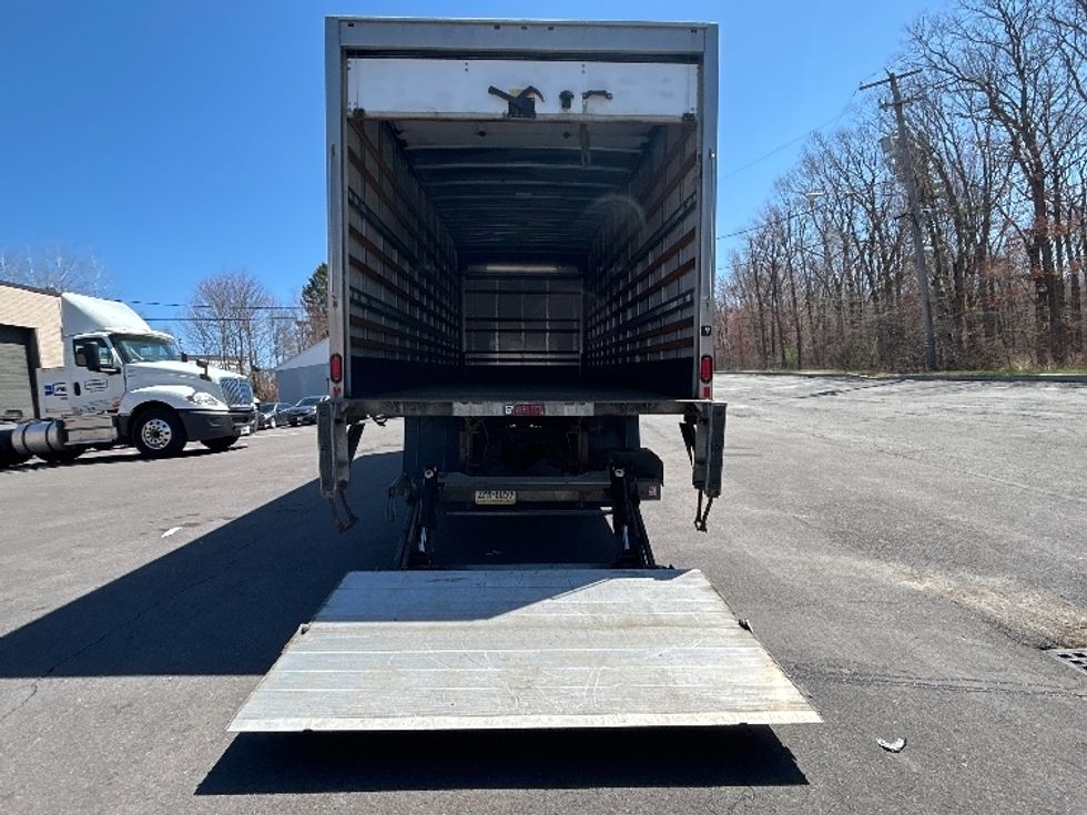 Medium Duty Box Truck-Light and Medium Duty Trucks-Freightliner-2021-M2-Hazleton-PA-283,170\n\t\tmiles-$ 40,750 - Image 9