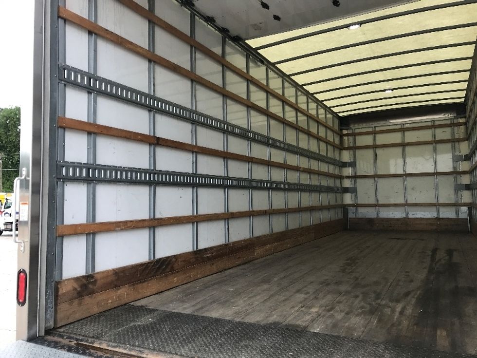 Medium Duty Box Truck-Light and Medium Duty Trucks-Freightliner-2021-M2-Homewood-AL-115,166\n\t\tmiles-$ 77,000 - Image 11