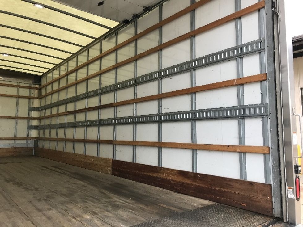 Medium Duty Box Truck-Light and Medium Duty Trucks-Freightliner-2021-M2-Homewood-AL-115,166\n\t\tmiles-$ 77,000 - Image 12