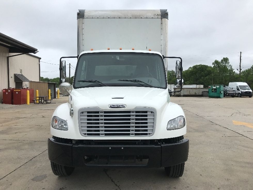 Medium Duty Box Truck-Light and Medium Duty Trucks-Freightliner-2021-M2-Homewood-AL-115,166\n\t\tmiles-$ 77,000 - Image 2